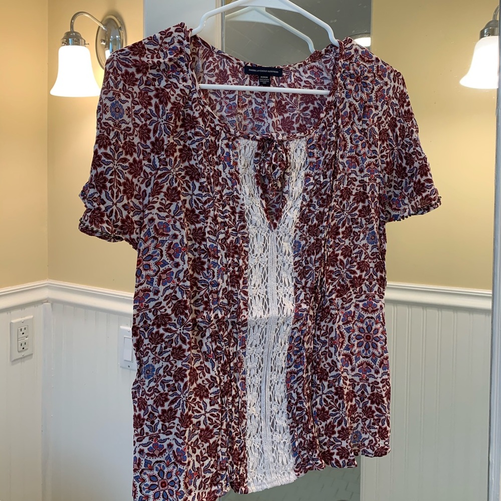 American Eagle Floral Blouse